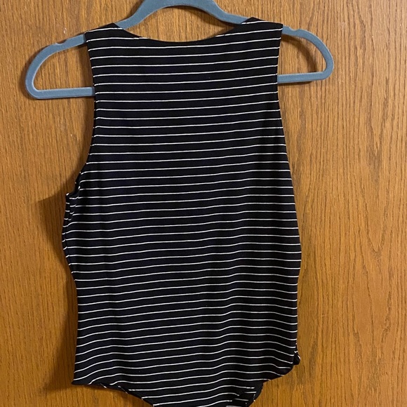 NWT Garage Lace Up Bodysuit - Picture 3 of 5